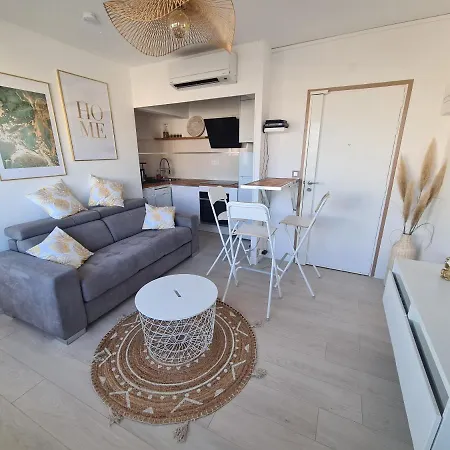 Appartement Lumineux Avec Vue Sur Mer A 50 M De La Plage Et Du Centre La Grande-Motte Exterior photo