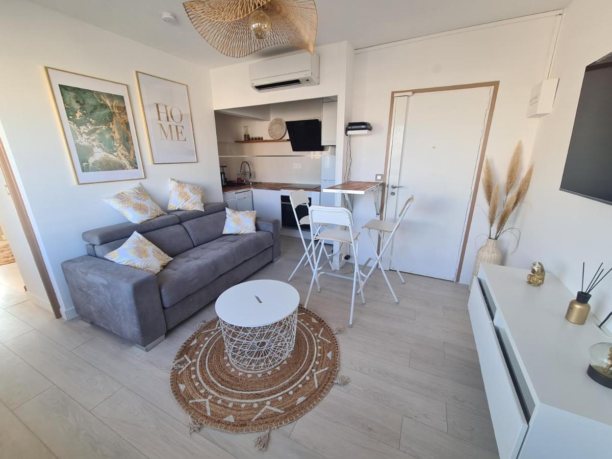 Apartment Lumineux Avec Vue Sur A 50 M De La Et Du Centre *